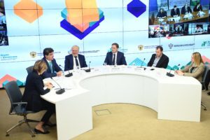 Почти 1,4 млрд рублей похитили мошенники со счетов физлиц в 2018 году