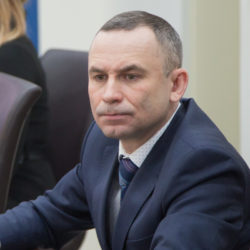 Максим Бардин