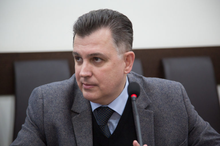 Спешный отъезд Генпрокурора Украины – это политическое шоу Зеленского
