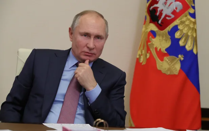 Путин: Российский бизнес активно осваивает ниши после ухода западных компаний