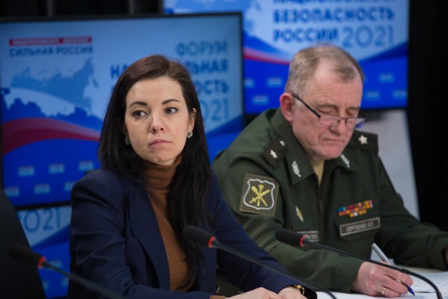 «Защитить молодежь от молодежи»: Участники форума «Национальная безопасность России» назвали основные проблемы