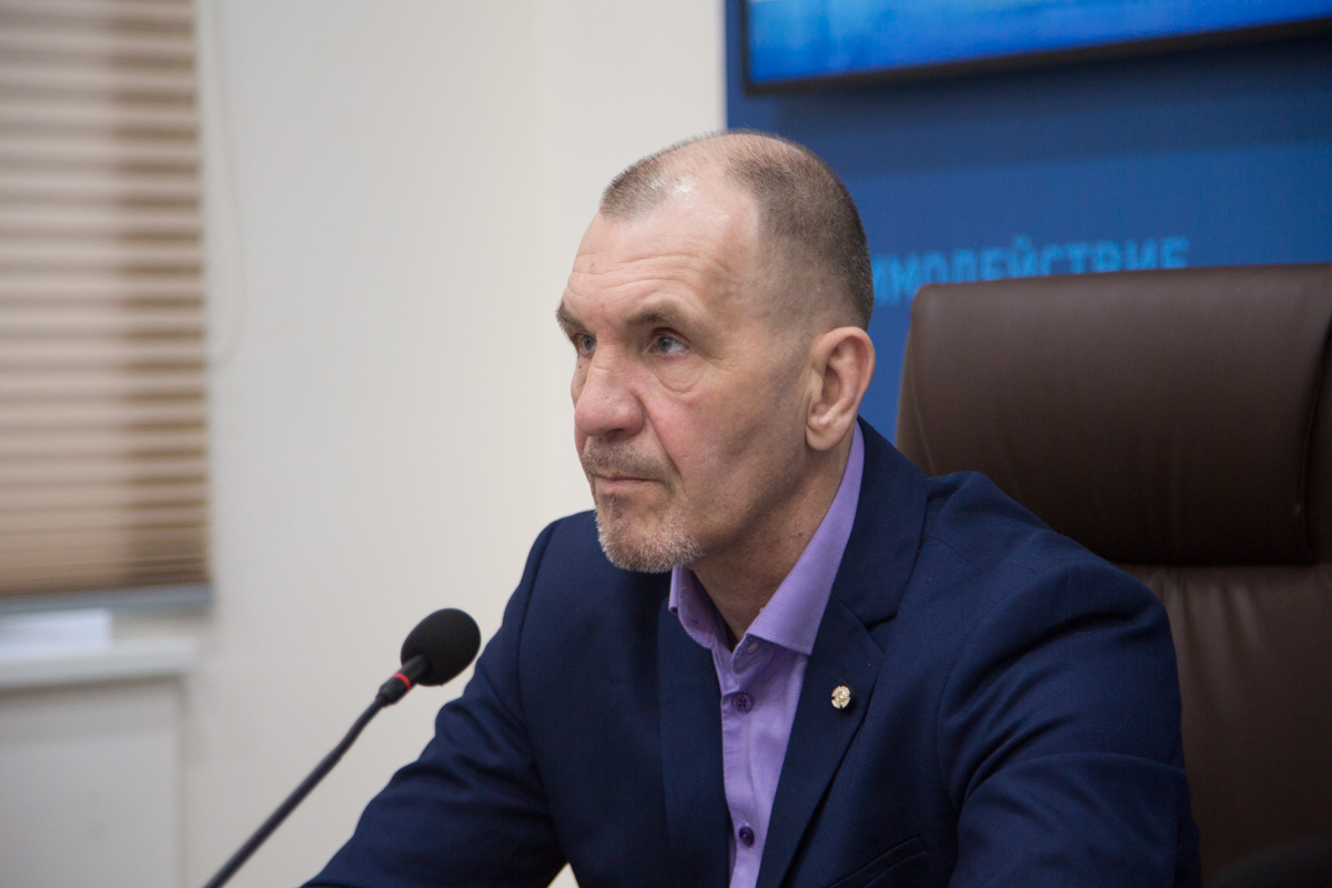 Максим Шугалей