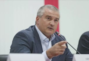 Аксенов ответил Зеленскому на заявления о возврате Крыма «любыми средствами»