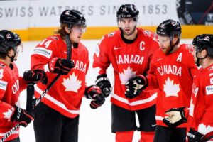 Сборная Канады обыграла команду Чехии в матче группового этапа МЧМ по хоккею