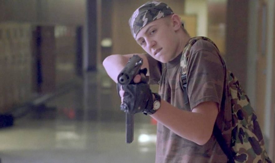 Подросток с оружием