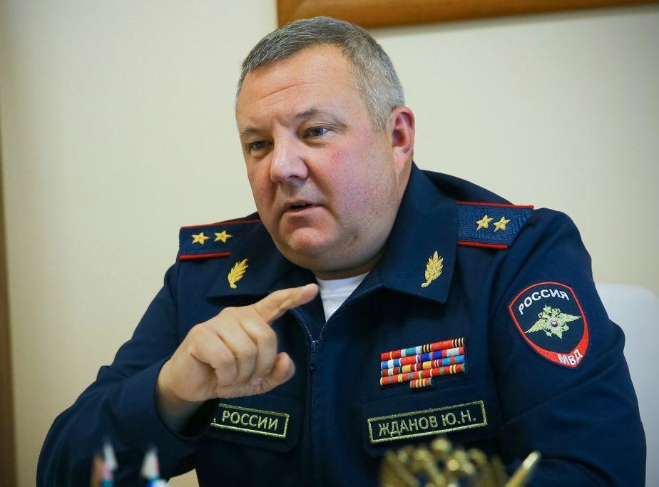 Генерал МВД Юрий Жданов
