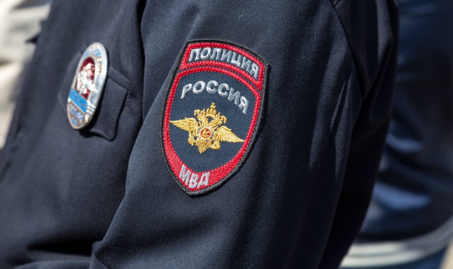Очевидцы обнаружили  в центре Москвы изнасилованную девочку