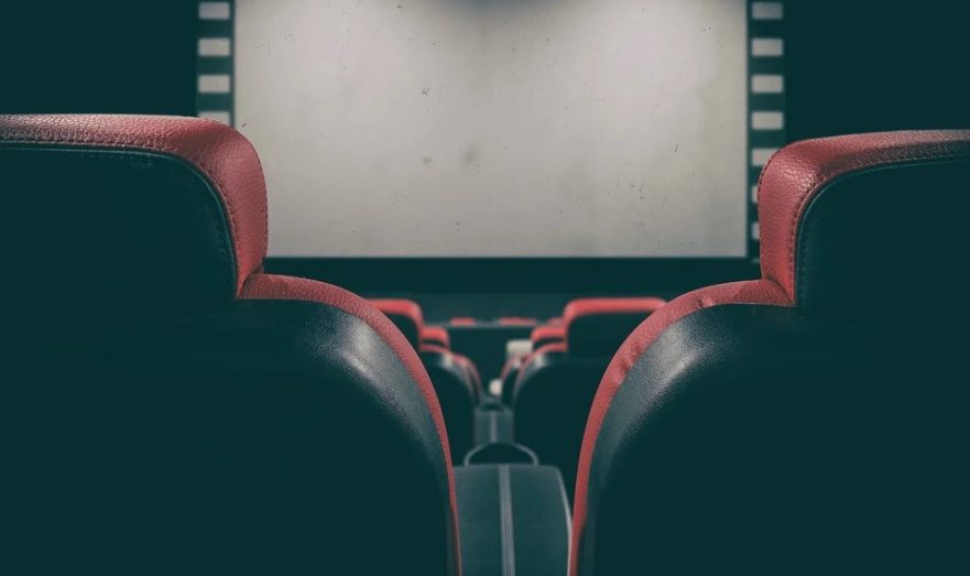 Кинотеатры пообещали не повышать цены на билеты