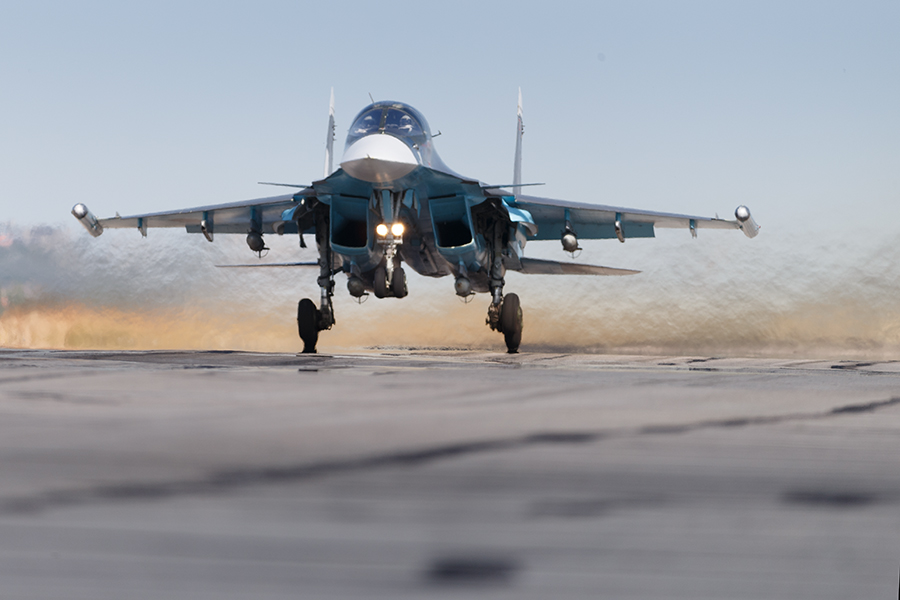 Командующий Кобылаш: Дальняя авиация будет улучшать применение АСУ и вооружений