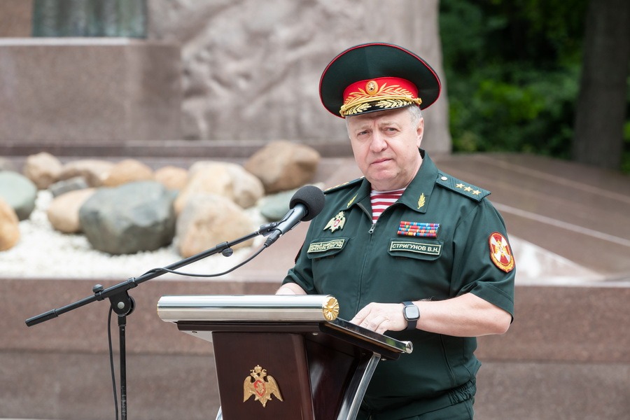 Новый военно командующий. Генерал Стригунов Росгвардия.