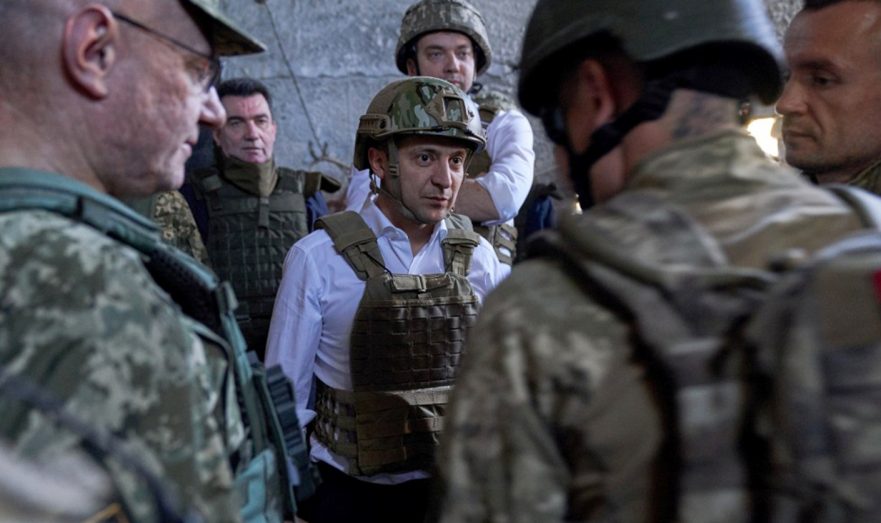 Полковник США Макгрегор заявил, что Зеленский может стать жертвой украинских националистов
