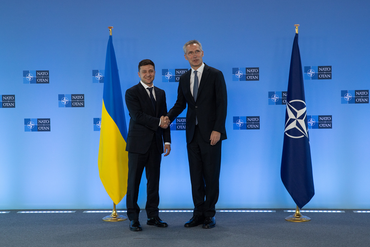 Рolitico: Вступление Украины в НАТО стало запретной темой для членов альянса