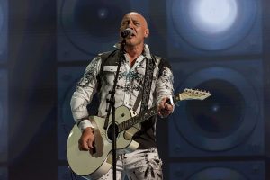 Депутат Майданов предложил ввести «патриотическое» лицензирование звезд