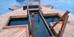 Купание в проруби на Крещение: Техника безопасности