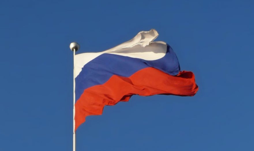 Эксперт Бордачев: Российская экономика успешно противостоит санкциям Запада