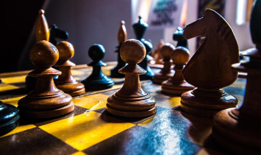 «Ъ»: Федерация шахмат РФ первой перейдёт из Европы в Азию