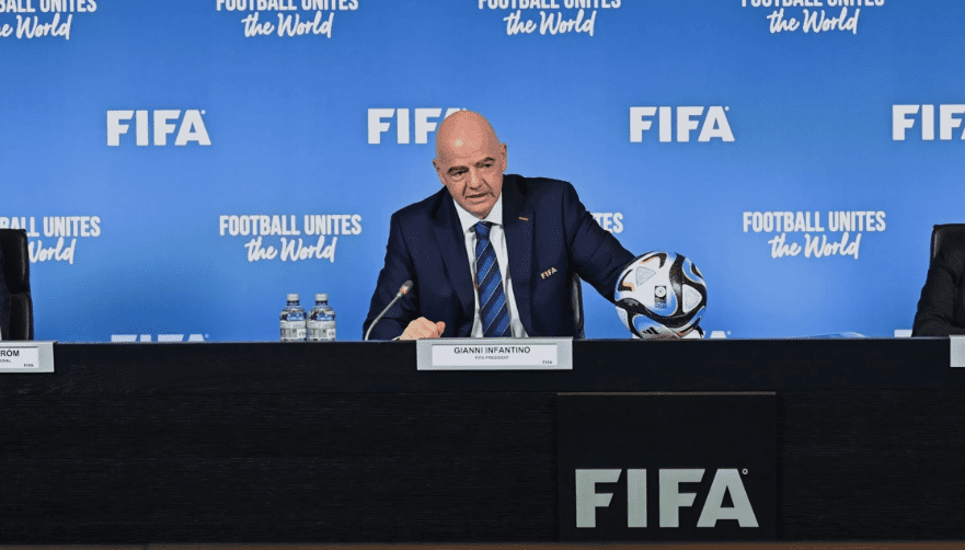 Президент ФИФА Инфантино за 2022 год заработал 3,62 миллиона евро