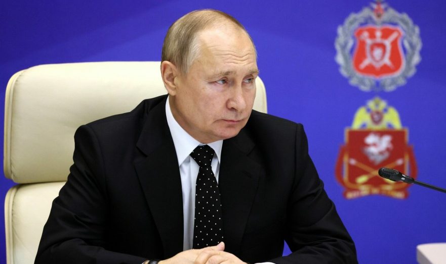 Путин заявил, что РФ находится на этапе “позитивных перемен”