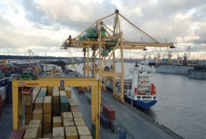 Литва заявила о возможной полной блокаде Калининградского транзита