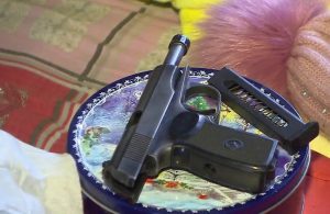 В Чернигове неизвестные открыли огонь по людям