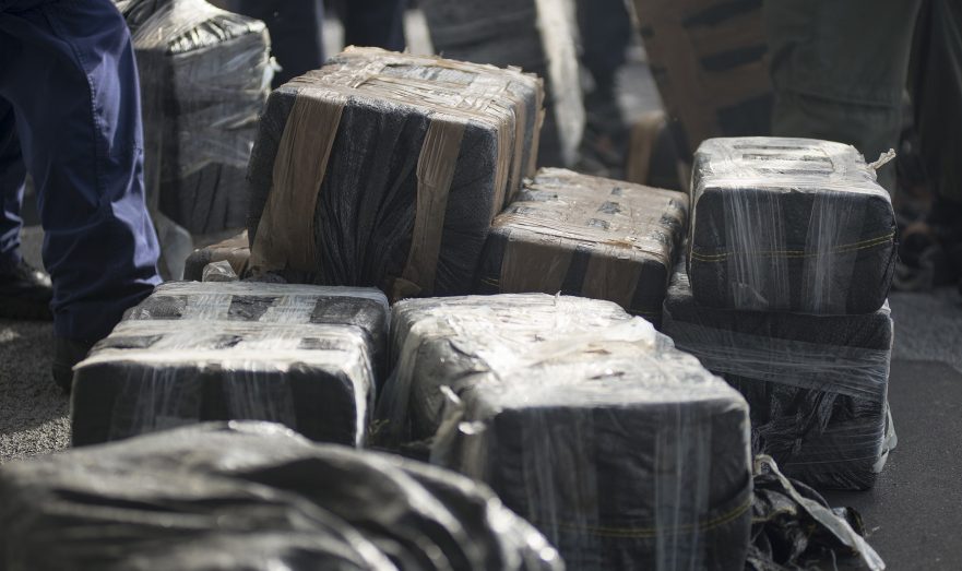 Американские туристки пытались провезти в США 5 килограммов кокаина