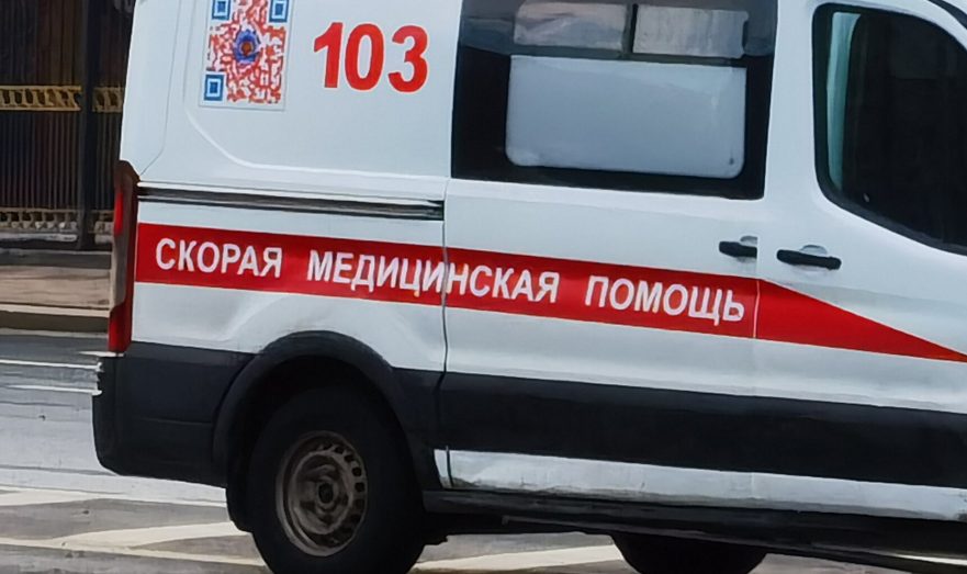 Выпавший с 12 этажа горящего дома житель Ставрополя погиб