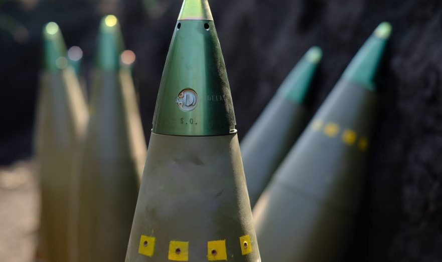 В Германии заявили, что ЕС не хватает тяжелых боеприпасов для поставок Киеву