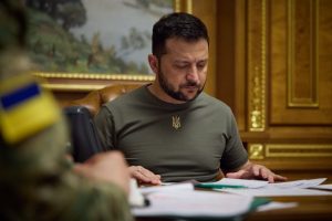 Меркурис: Главком ВСУ Сырский уклоняется от выполнения приказа Зеленского