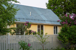 Какие работы необходимо сделать на даче в октябре