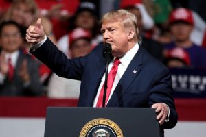 Трамп: Президент РФ и глава КНР — сильные лидеры, с которыми нельзя играть