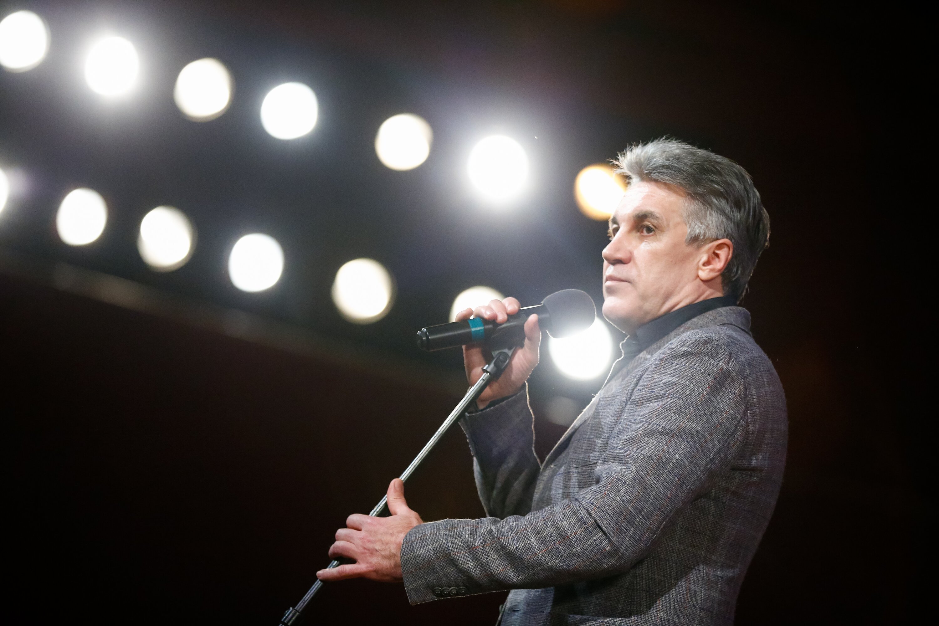 ������ ����� ��������� � ����� ������ � �������� ����: ������� ����� ������� ��������